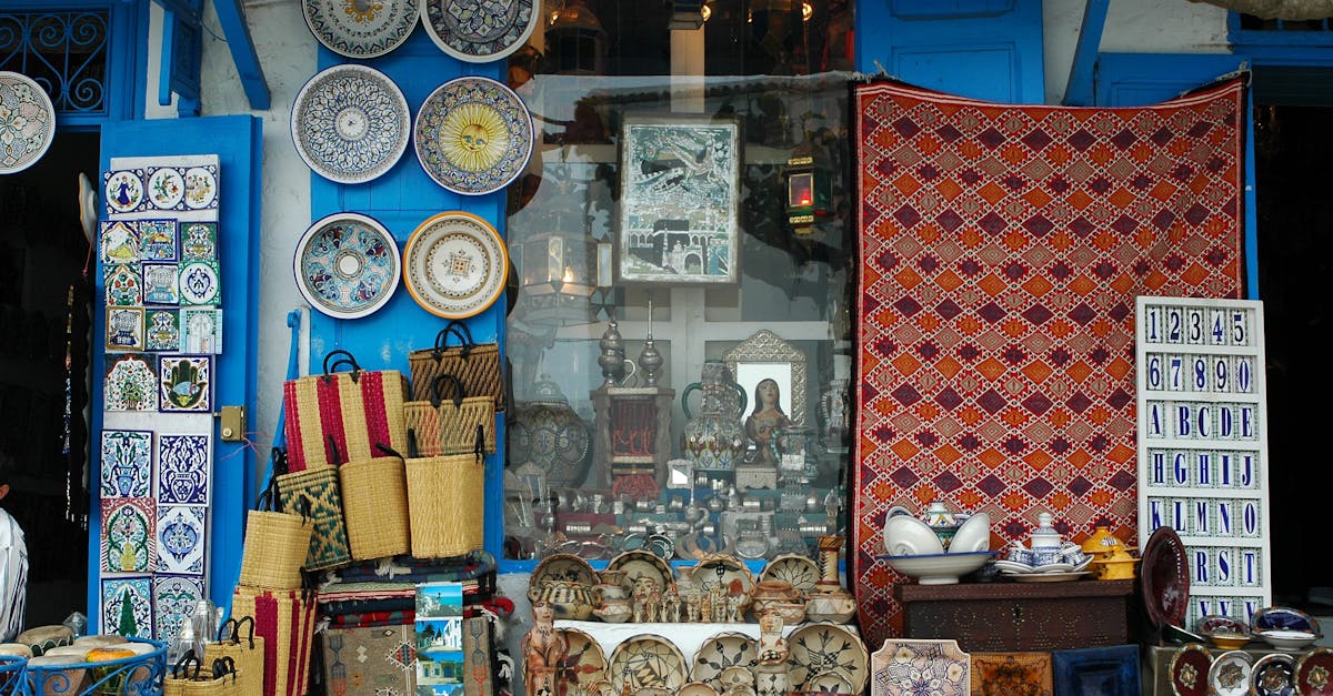 What tools do you need for weaving in Morocco?